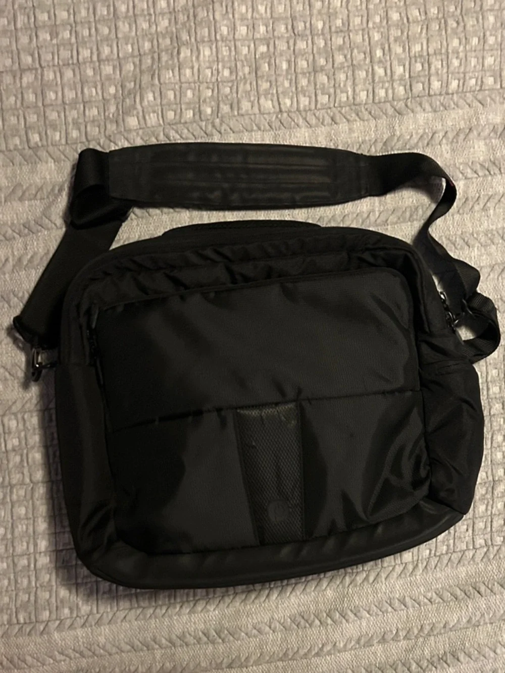 Power Bag Black Men's Crossbody Shoulder Bag - Compact Everyday Carry